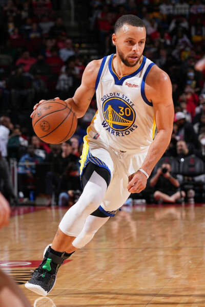 始终是亿万 始终是亿万